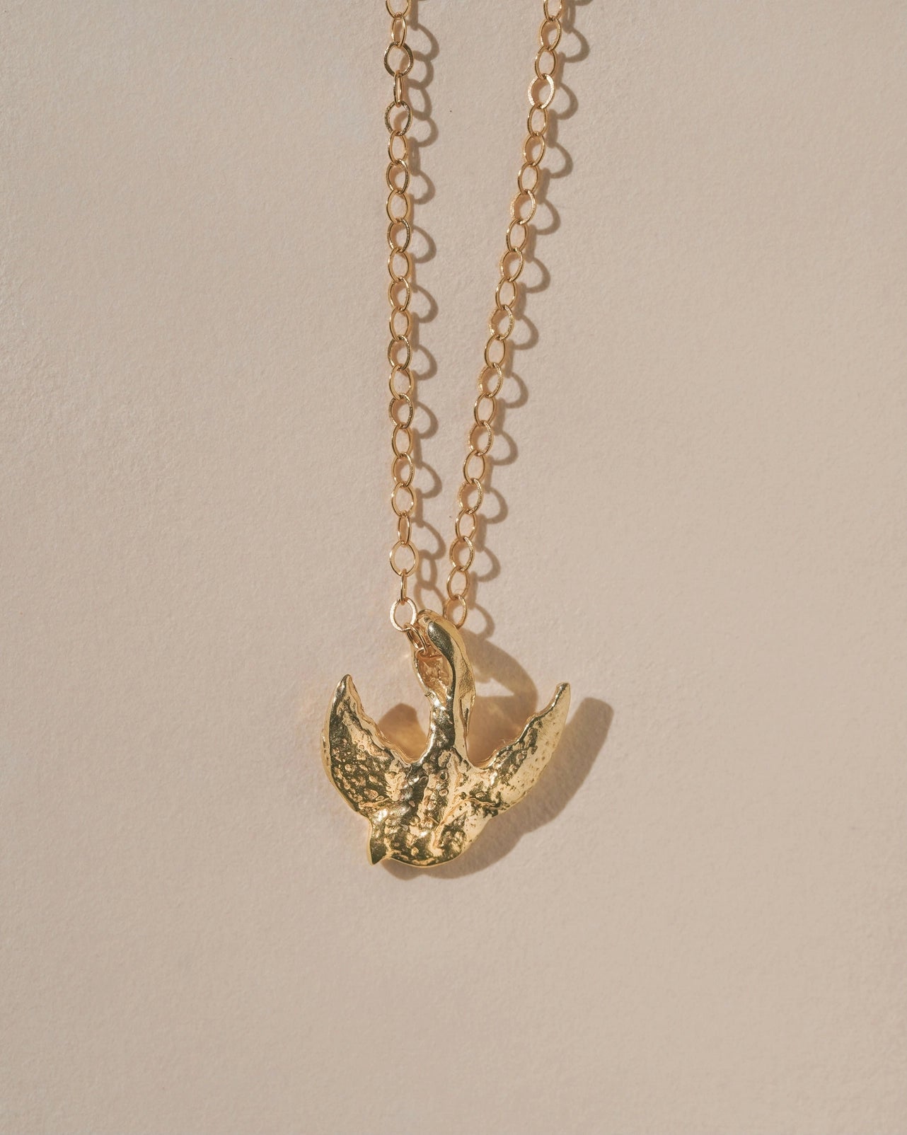 Avis Necklace