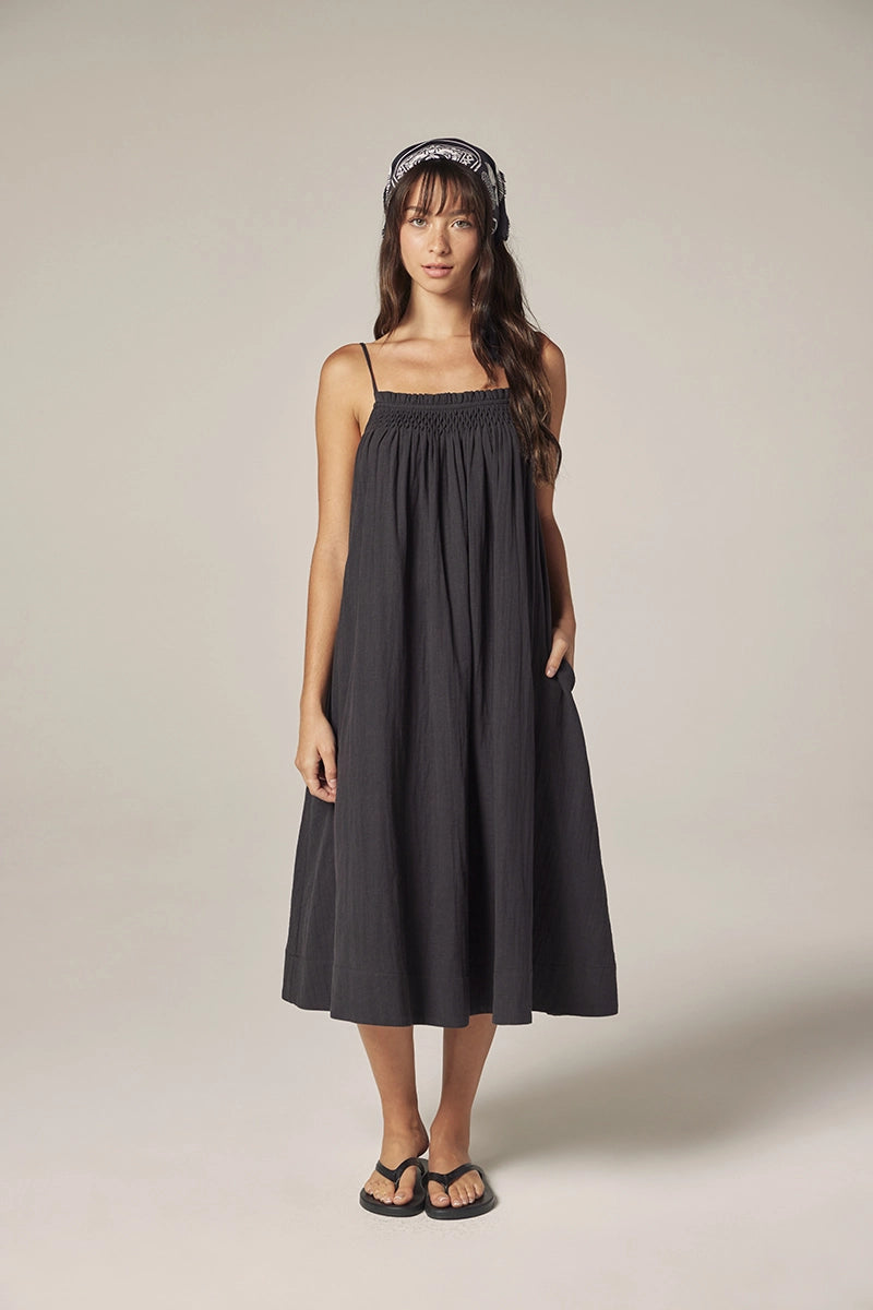 Cottonwood Smocked Dress | Charcoal