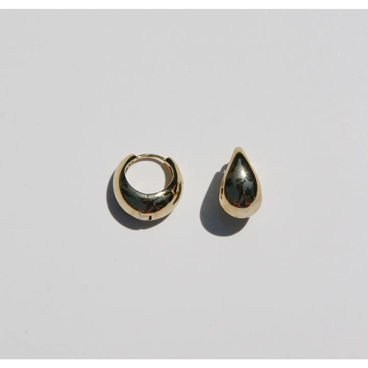 Tulip Gold-Filled Huggie Earrings