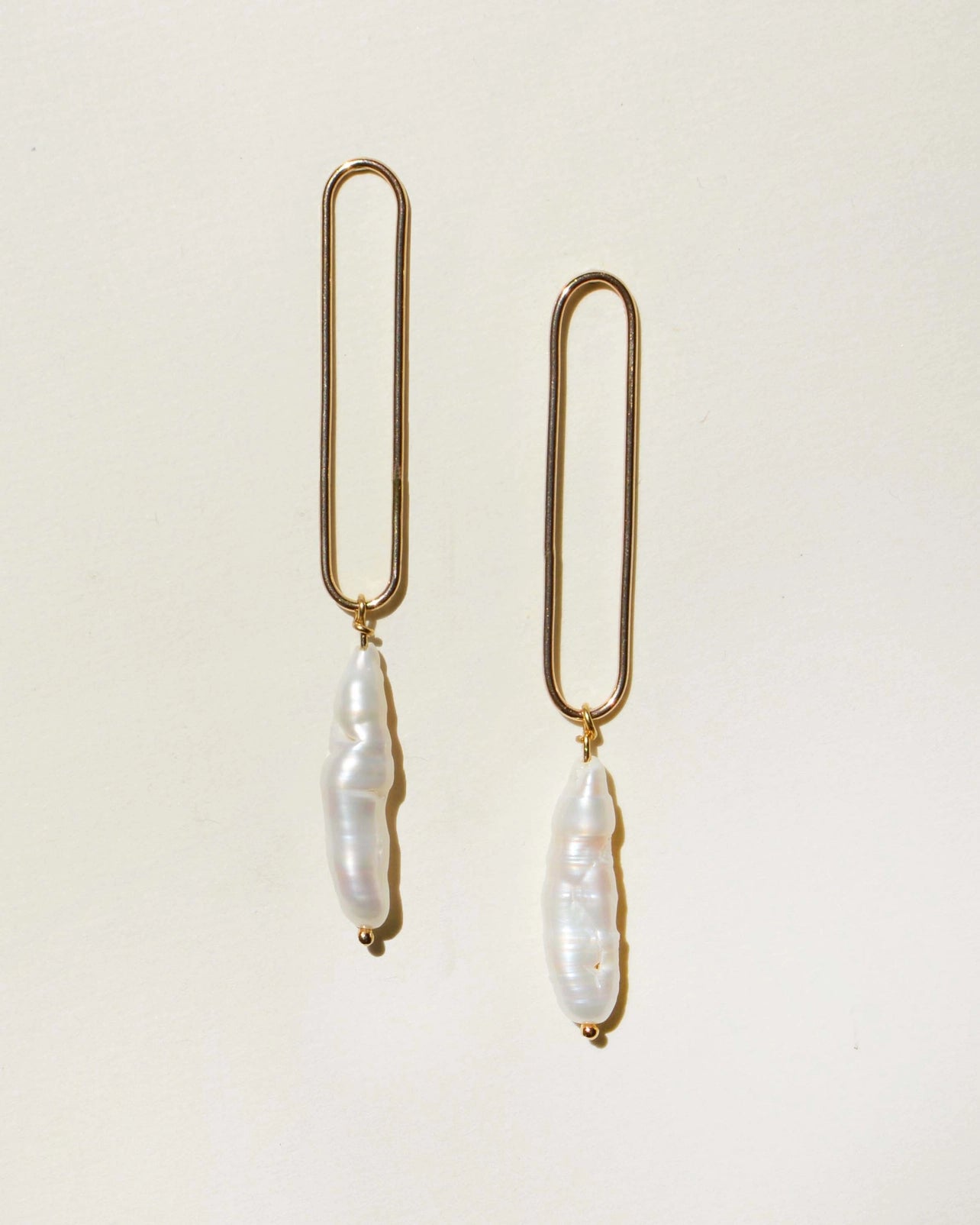 Pillar Pearl Earrings