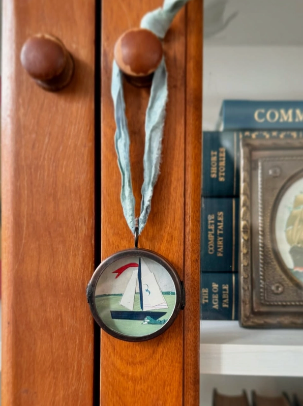 Hanging Locket - Sail No. 8