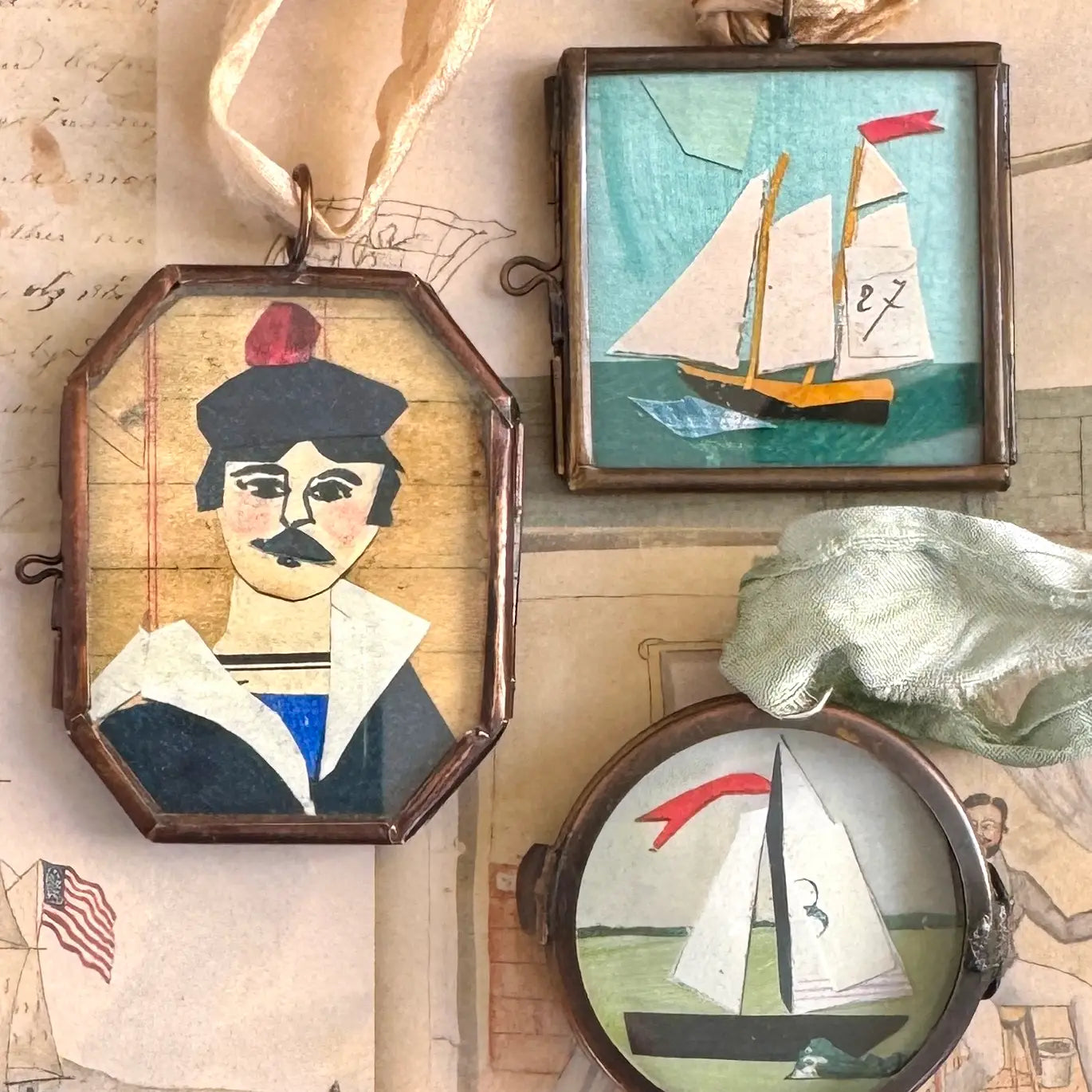 Hanging Locket - Small Sail