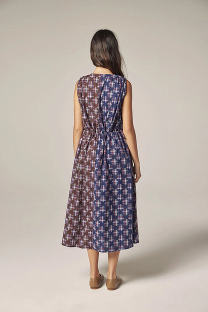 Contrast V-Neck Dress