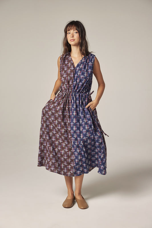 Contrast V-Neck Dress