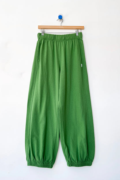 Balloon Pants | Asparagus