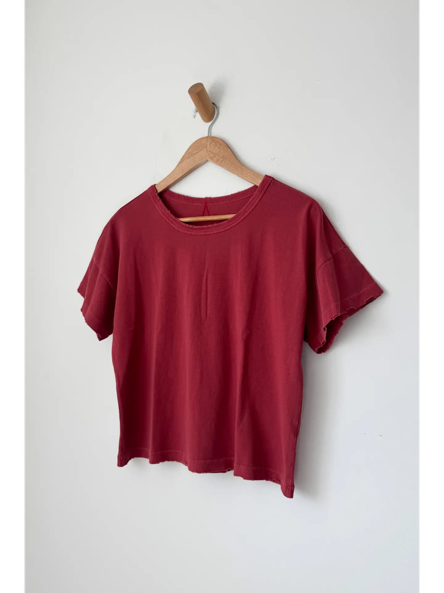 Fille Tee - Multiple Colors