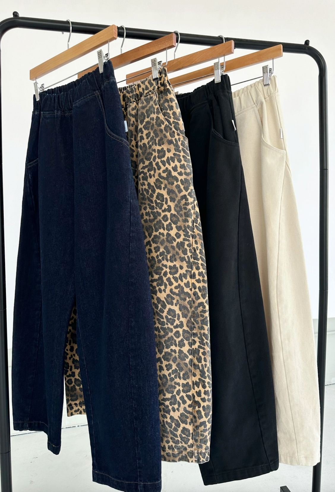 Arc Pants - Leopard