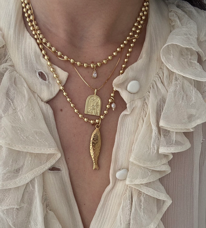 Perla Y Pes Necklace