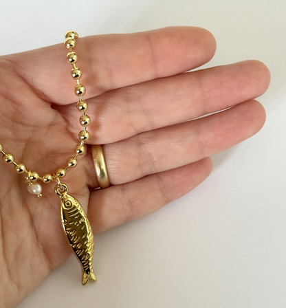 Perla Y Pes Necklace
