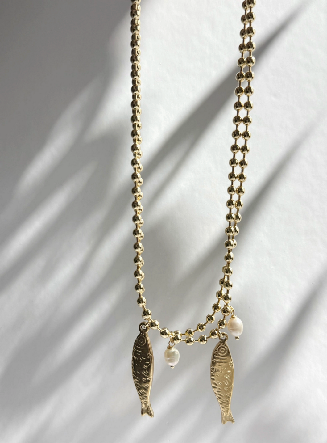Perla Y Pes Necklace