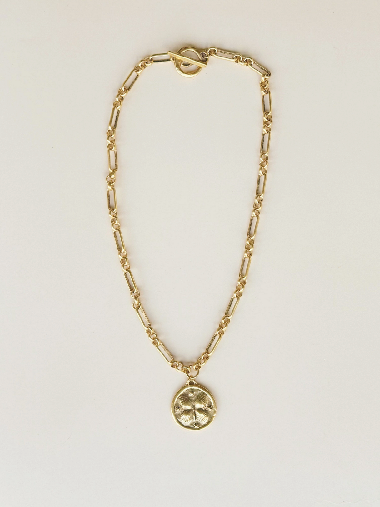 Chou Necklace