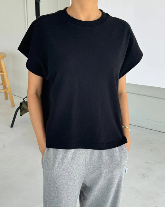 Jeanne Tee - Black